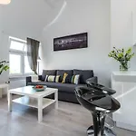 Panorama Twin Loft Superior アパート
