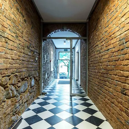 Panorama Twin Loft Superior * بوزنان